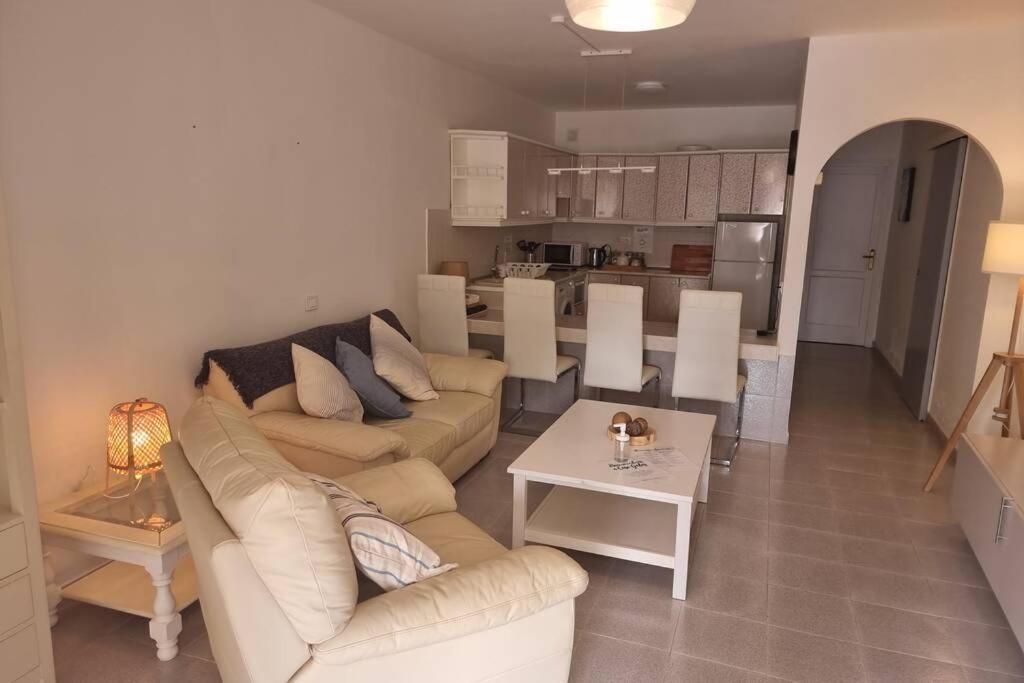 Casa Gales: Relax Next To The Sea Apartment For Families Corralejo Zewnętrze zdjęcie